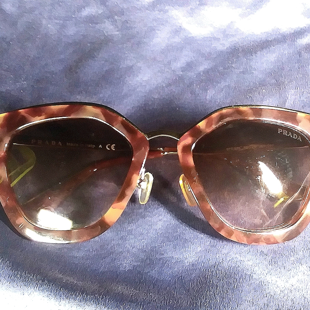 PRADA sunglasses - Picture 4 of 15